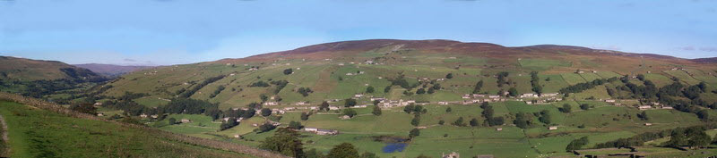 Panoramic view of Low Row from Whitaside